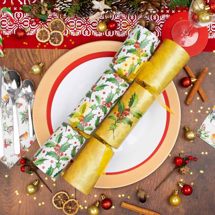 10 Deluxe Christmas Crackers In Gold & White Holly Design